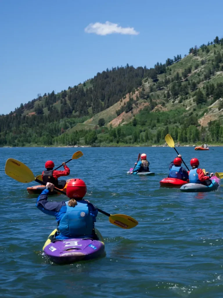 Intermediate and advanced kayaking lessons